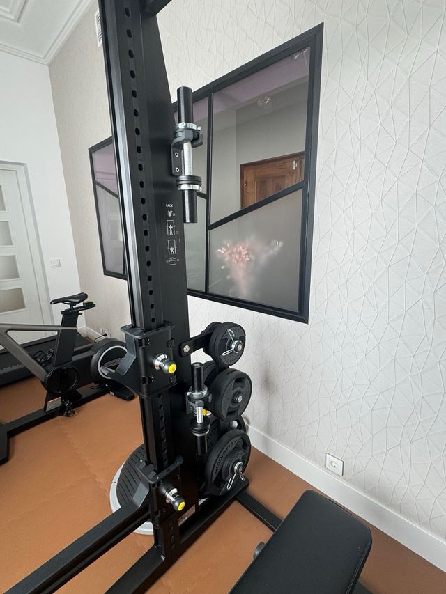 Rack Technogym + Banco + 115kg