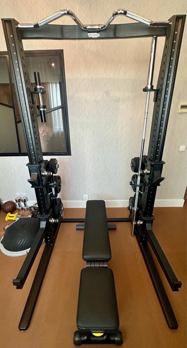Rack Technogym + Banco + 115kg