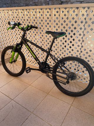 Bicicleta infantil B'TWIN negra/verde