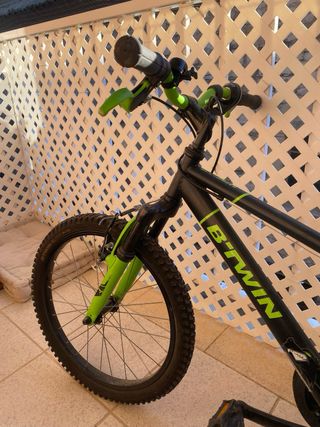 Bicicleta infantil B'TWIN negra/verde