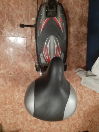 Patinete Eléctrico con Asiento