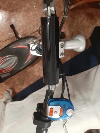 Patinete Eléctrico con Asiento