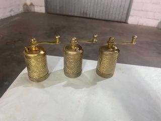 trita pepe Ottone Antico Decorato