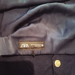 Conjunto Zara: Chaleco y Falda Azul Marino