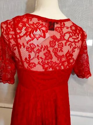 Vestido de encaje rojo nuevo con etiqueta