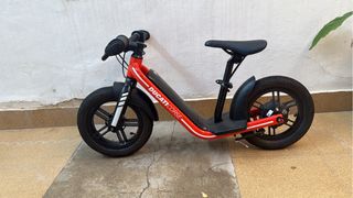 Bici elettrica Ducati per bambini rossa con batteria nuova