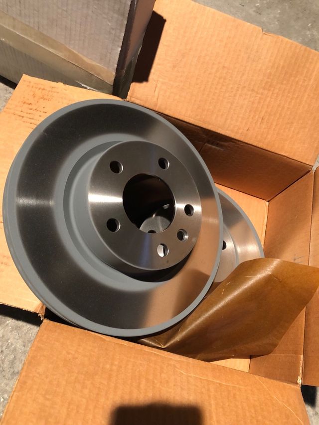 Discos de freno delanteros omega