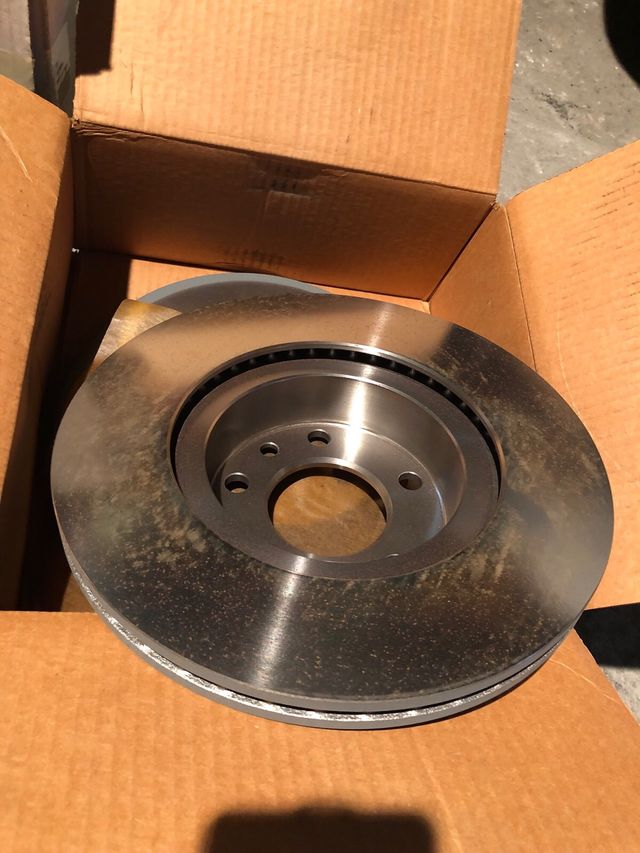 Discos de freno delanteros omega