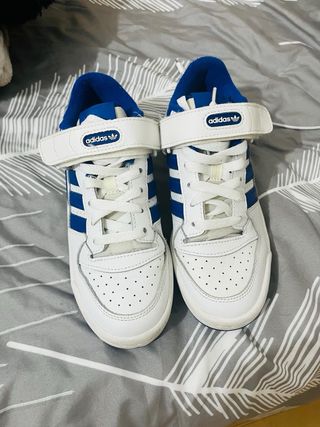 Adidas Forum Low Blancas y Azules