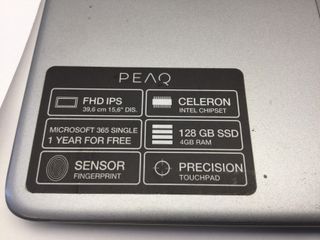 E616862-0 Pc Portatil Peaq C151V