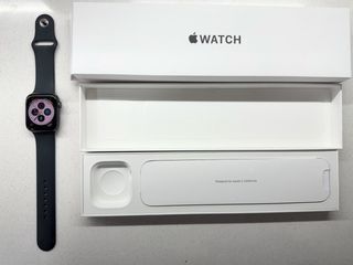 Apple Watch SE 44mm Space Gray