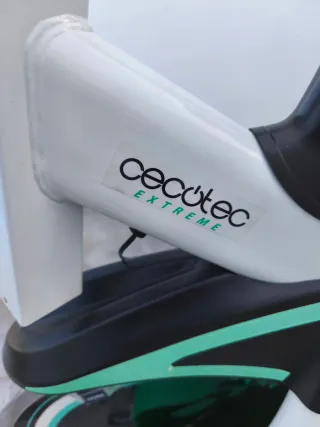 Bicicleta Spinning Cecotec Blanca y Verde