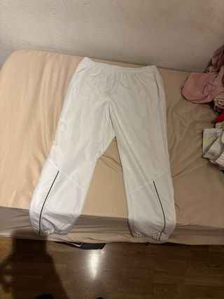 Conjunto Chándal Lacoste Blanco y Amarillo