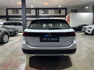 Volkswagen Passat 1.5 eTSI 2025