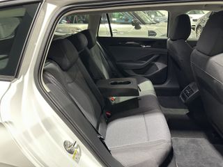 Volkswagen Passat 1.5 eTSI 2025