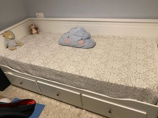 Cama nido Ikea Hemnes mas los dos colchones