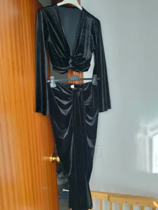 Conjunto Terciopelo Negro Falda y Top