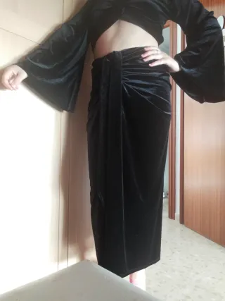 Conjunto Terciopelo Negro Falda y Top