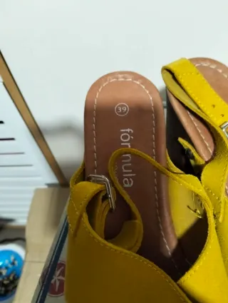 Sandalias Cuña Formula Joven Talla 39