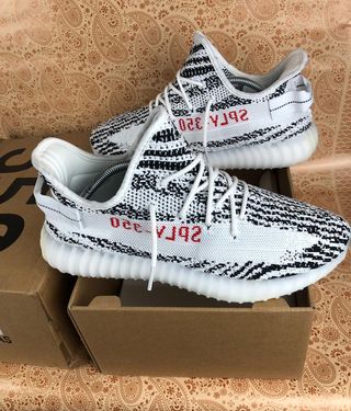 Adidas Yeezy Boost 350 V2 Zebra