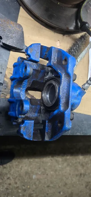 Pinzas Freno BMW E34 Delanteras