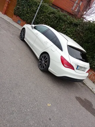 Mercedes-Benz Clase CLA 2016