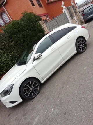 Mercedes-Benz Clase CLA 2016