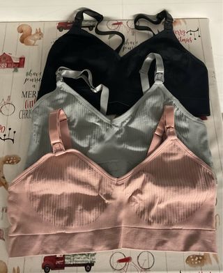 3 SUJETADORES DE LACTANCIA NUEVOS