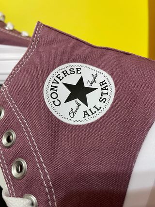 Zapatillas Converse Mujer Morado/Blanco