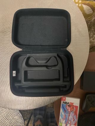 Nintendo Switch Completa con Accesorios