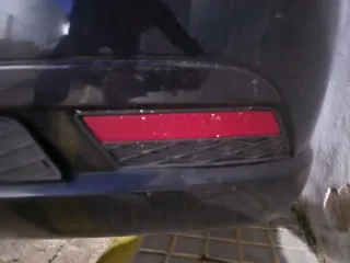 Rejilla Ford Mondeo con Catadióptrico Rojo