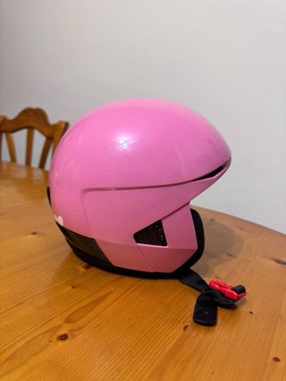 Casco y gafas de esquí para niña