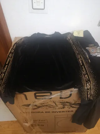 Conjunto TATOO FASHION Negro  con pedrería dorada