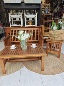 Conjunto Teca Maciza Jardín