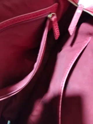 Bolso de mano y hombro efecto piel serpiente