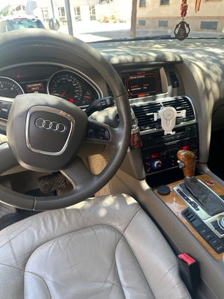 Audi Q7 2007