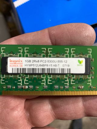 RAM Hynix 1GB PC2-5300U-555-12
