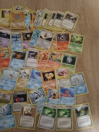 Lotto 187 Carte Pokemon Miste