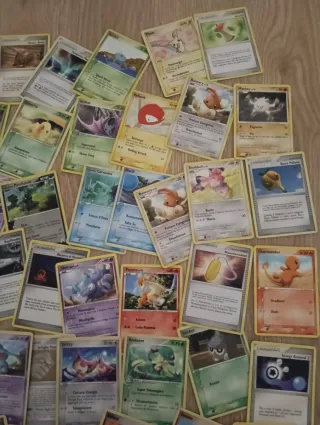 Lotto 187 Carte Pokemon Miste
