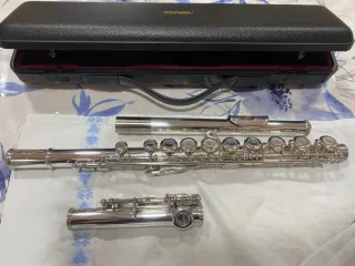 Flauta travesera Yamaha 281 SII