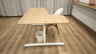 Mesa de escritorio curva madera y metal