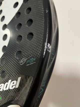 Vendo/ Cambio Bullpadel Neuron Padel