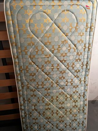 Somier cama 90 cm metal y madera