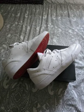 Zapatillas Jordan University Blancas