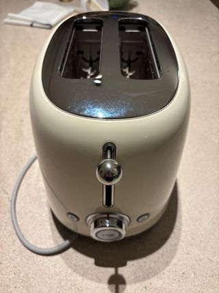 Tostadora SMEG TSF01CREU Crema