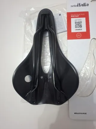 Sillín Selle Italia Giro d'Italia novus boost 145