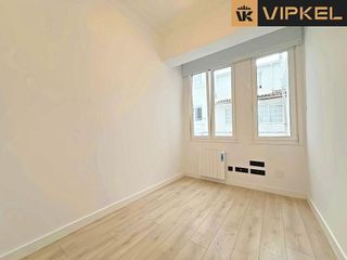 Piso en venta en Centro en Ferrol