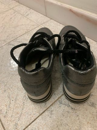 Sneakers donna argento e nere