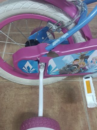 Bicicleta Frozen Niña Ruedines Rosa Azul lleva en