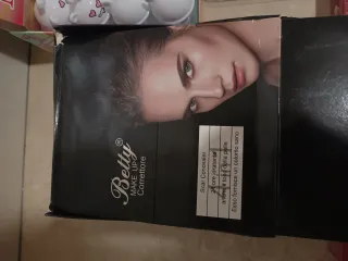 Lotto 149 cosmetici: creme, maschere viso